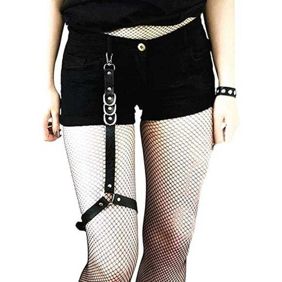 𝅺LEATHER Strap Belt Loop Clip Leg Harness Garter Bondage Cosplay Rave BDSM NWT - Picture 1 of 6